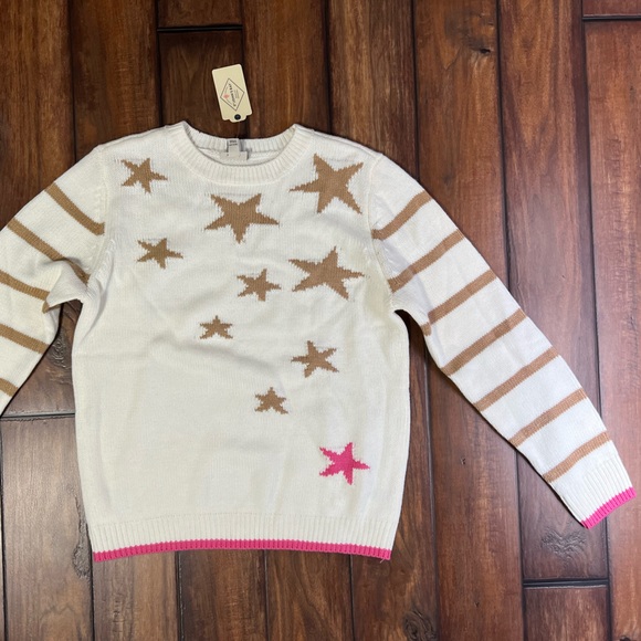 St. John’s Bay NWT Knit Sweater - Picture 1 of 3